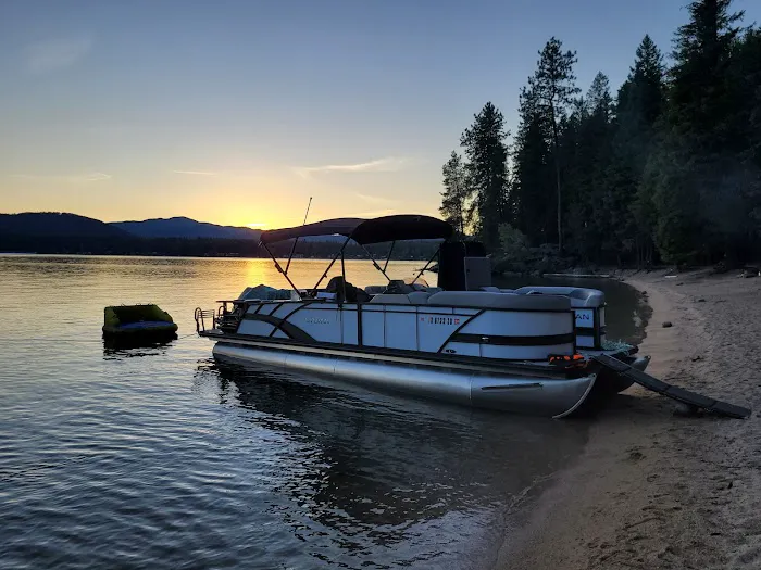 West Shores Campground (7 Lots) Picture 3