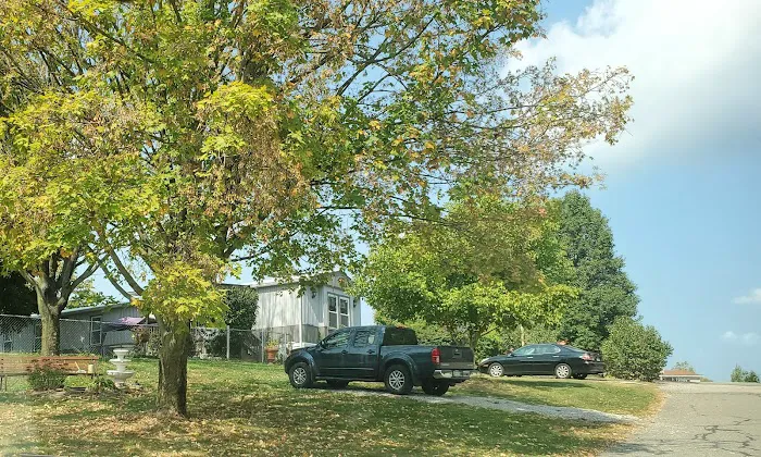 Angel Estates Manufactured Home Community Picture 2