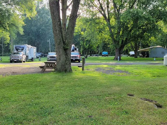 Edgewater Rv Park and Marina Picture 6