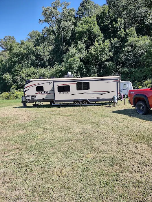 Backwaters RV Park Picture 3