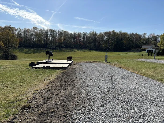 Starry Fields RV Park Picture 2