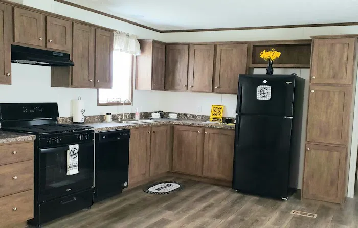 Kelly Village MHP Picture 9