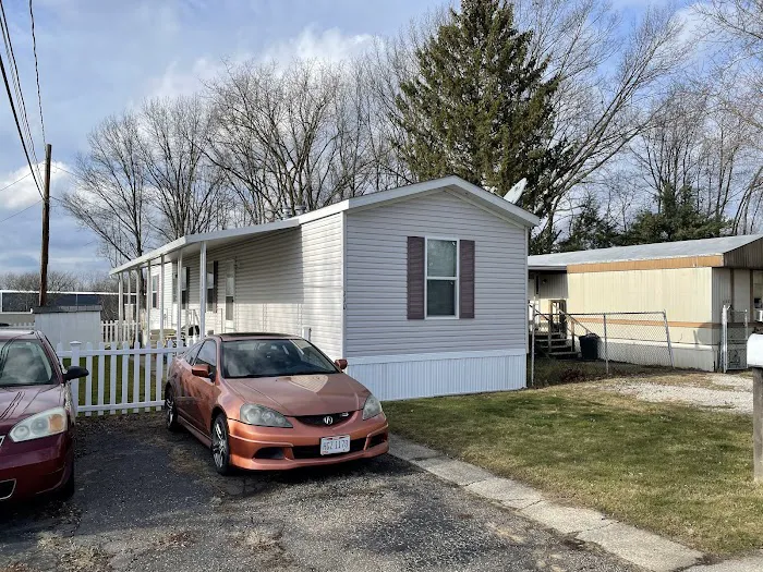 Homestead Village Mobile Home Park Picture 3