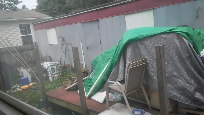 Lakeside Mobile Home Park Picture 3