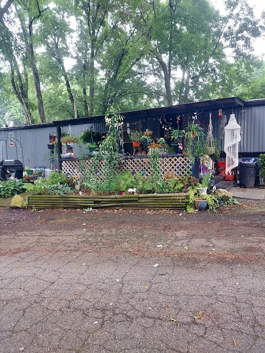 Lakeside Mobile Home Park Picture 8