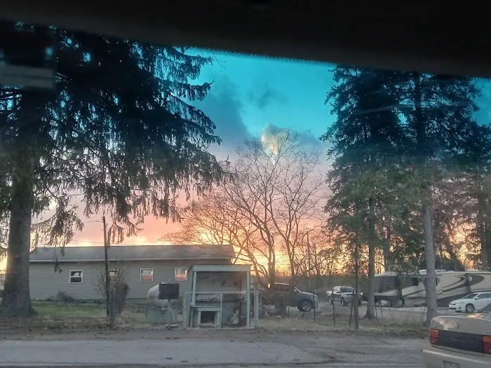 Wadsworth Mobile Home Park Picture 2