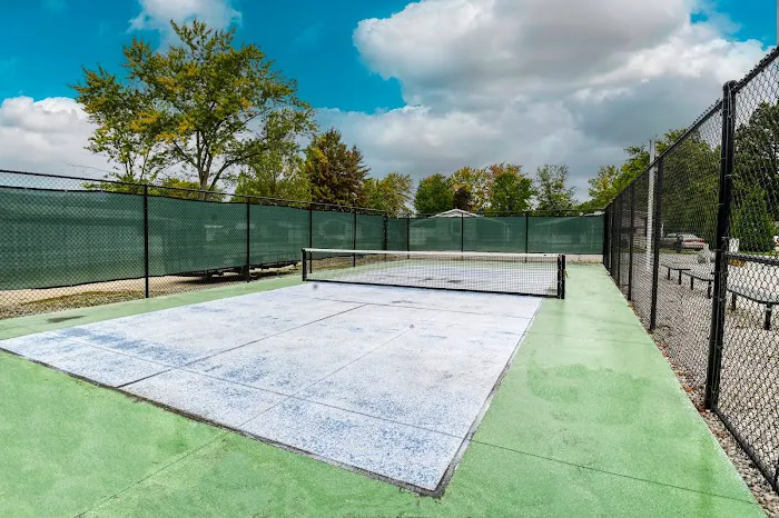 Twin Lake Homes Picture 8