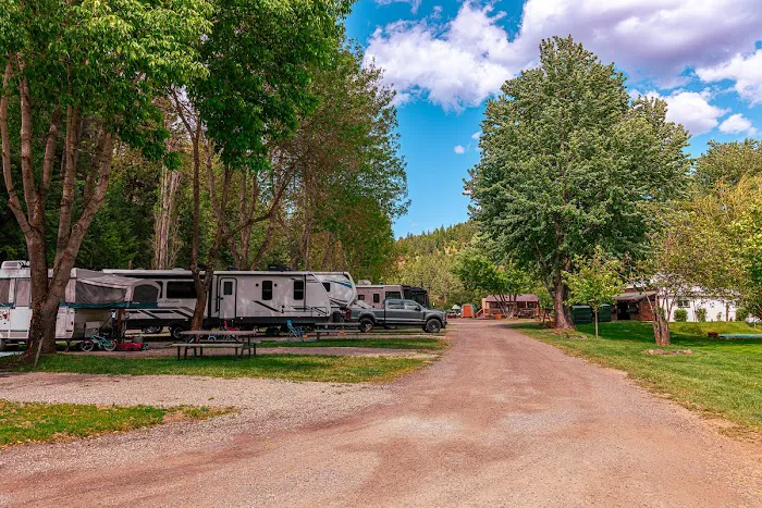 Wolf Lodge Campground Picture 7