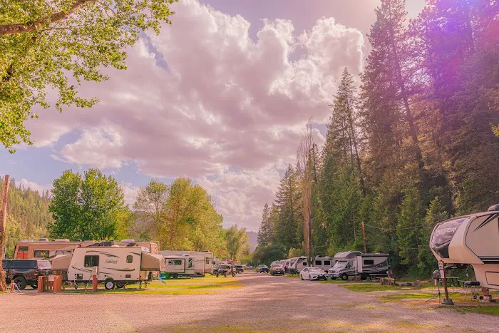 Wolf Lodge Campground Picture 9
