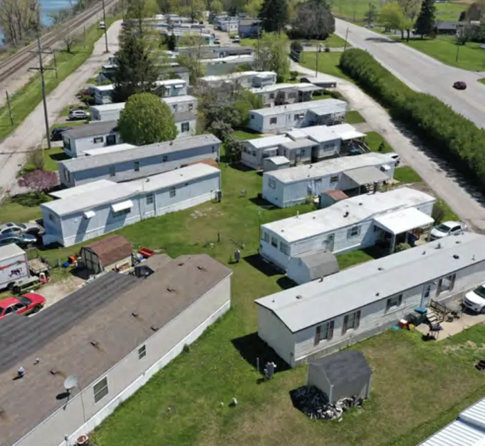 Erie West Mobile Home Community Picture 10
