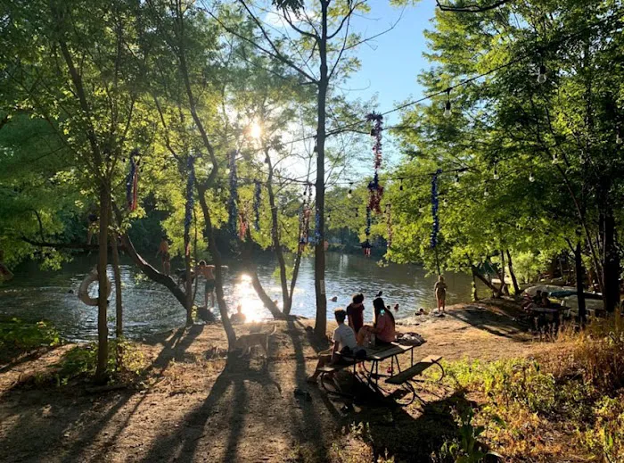 Riverview RV Park and Marina Picture 8