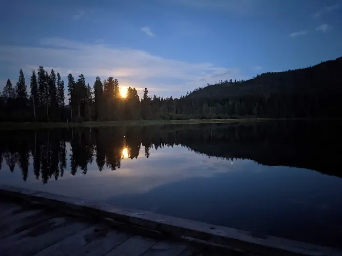 Round Lake Campground Picture 2