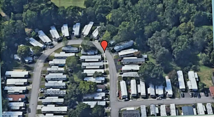 Avon Mobile Home Park #24 Picture 2