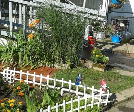 Rex Hill Mobile Home Park home for sale