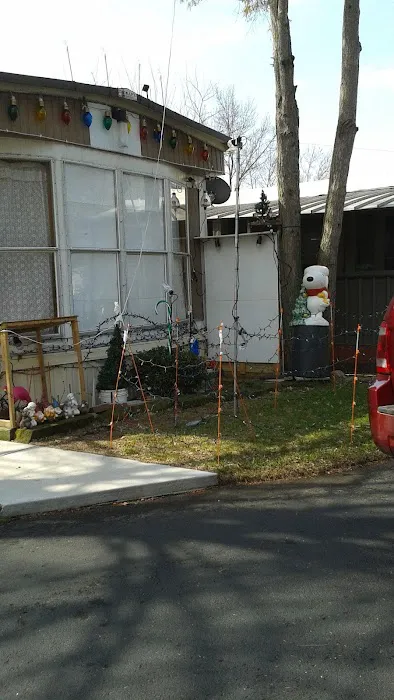 Rex Hill Mobile Home Park home for sale Picture 2