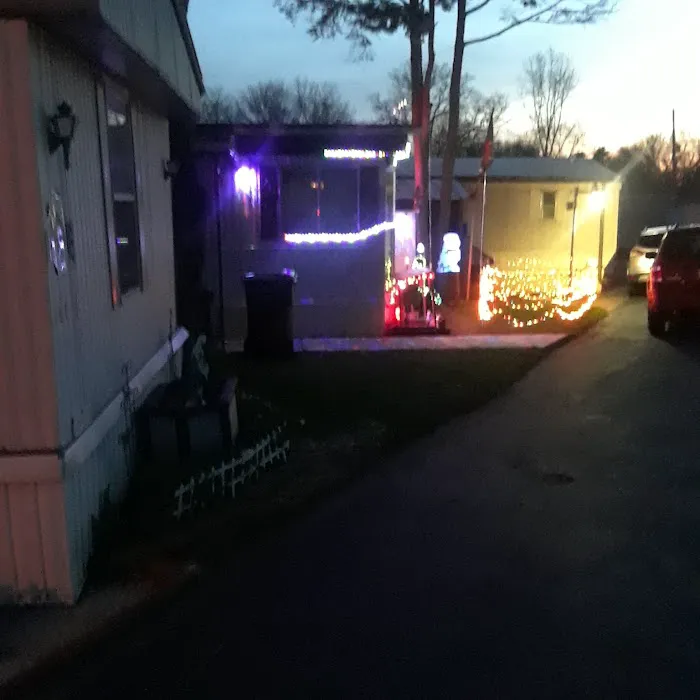 Rex Hill Mobile Home Park home for sale Picture 6