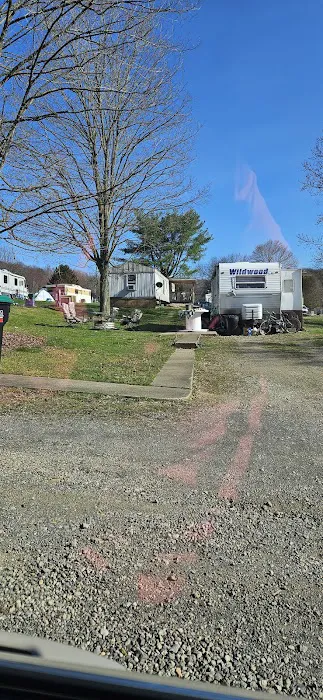 Oakland RV Park Picture 1