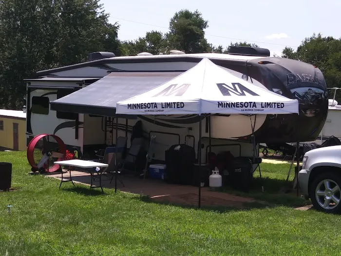 Oakland RV Park Picture 3