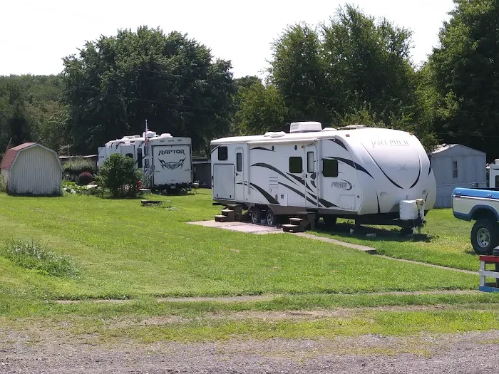 Oakland RV Park Picture 2