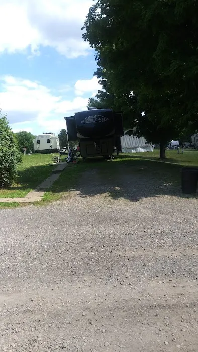 Oakland RV Park Picture 9