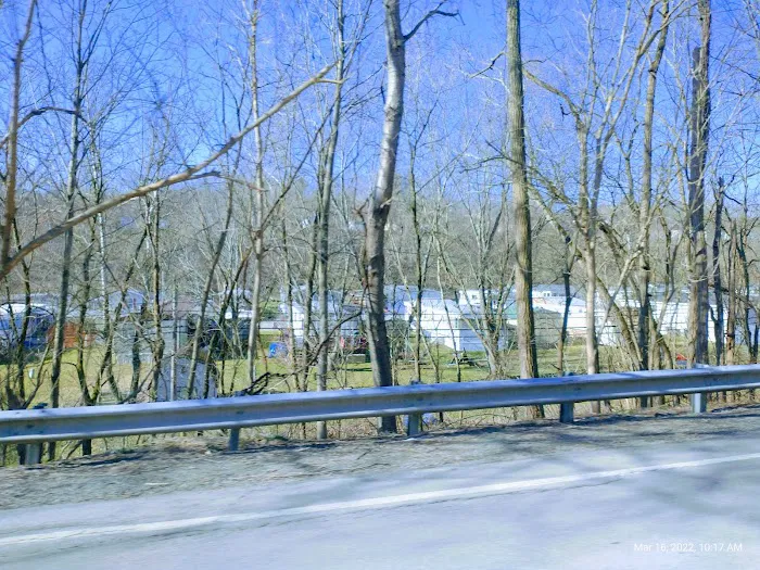 Town And Country Park Picture 4