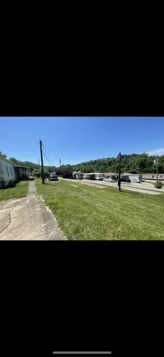 Knotty Pine Mobile Home Park Picture 1