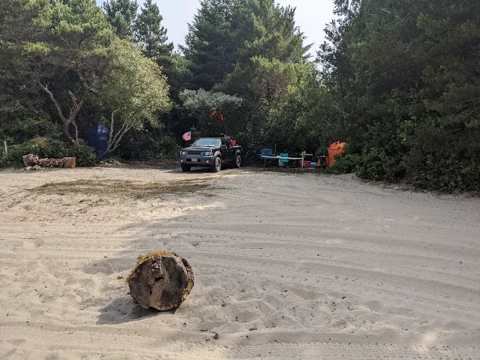South Jetty Sand Camping Access Picture 10