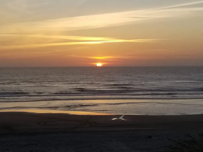 South Jetty Sand Camping Access Picture 4