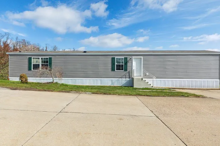 Glen Meadows Manufactured Home Community Picture 2