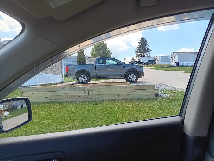 Glen Meadows Manufactured Home Community Picture 8