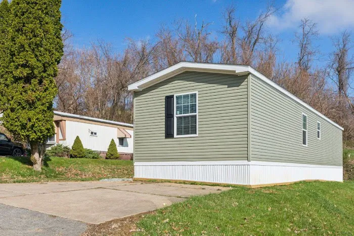 Glen Meadows Manufactured Home Community Picture 1