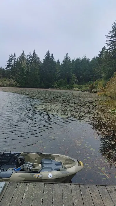 Tahkenitch Landing Campground Picture 1