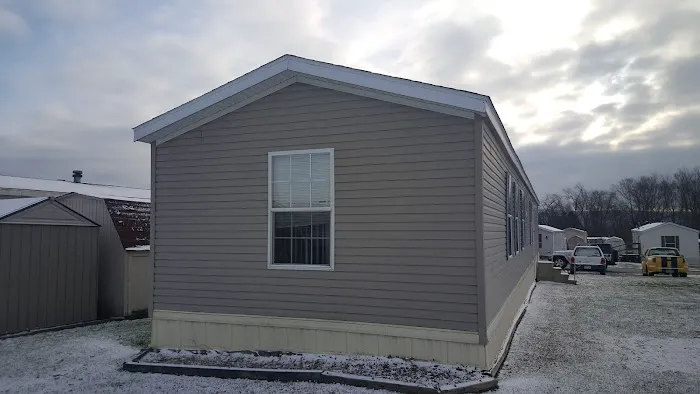 Pleasant Heights Mobile Home Park Picture 5