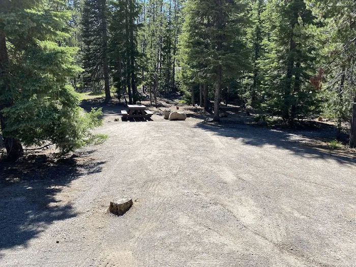 Elk Lake Campground Picture 8