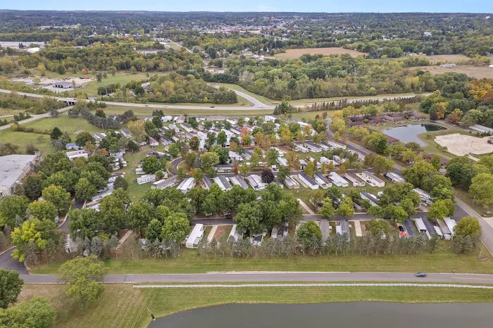 Silverstone Lake Estates Picture 8