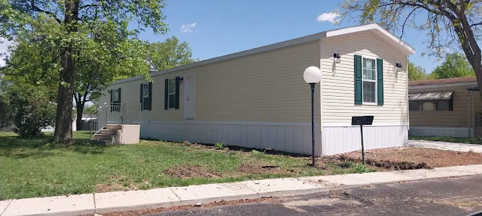 Silverstone Lake Estates Picture 4