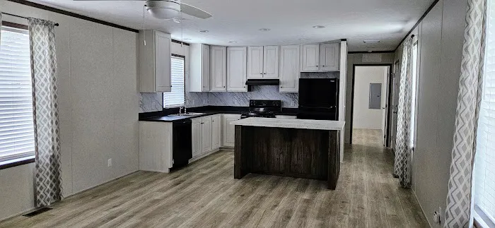 Ashland Heights Picture 6