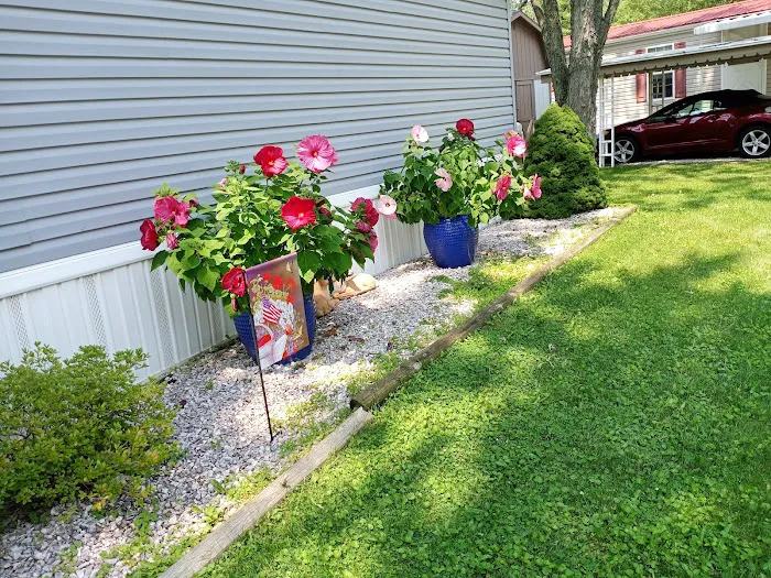 Rolling Wheels Estates Picture 4