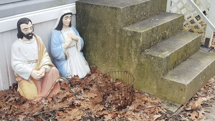 Millborne Mobile Manor Picture 1