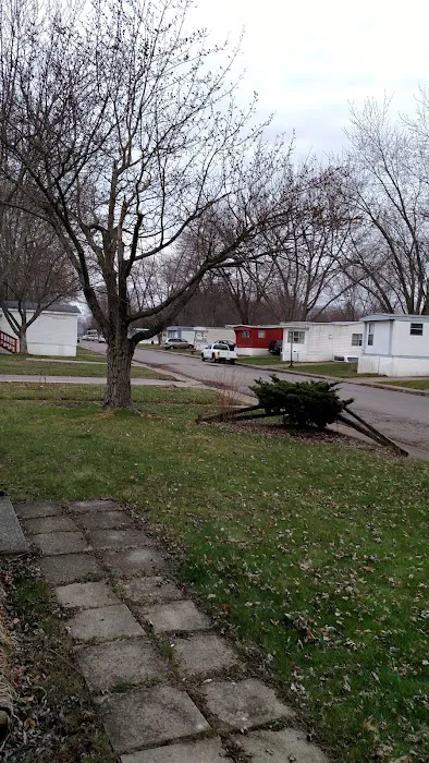 Twins Mobile Home Park Picture 6