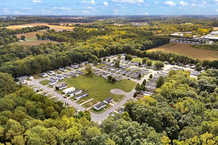 Midtown Manor Mobile Home Park Picture 4