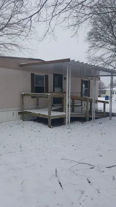 Bayshore Estates MHC Picture 4