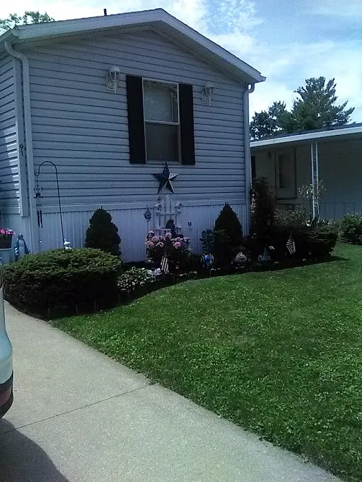 Forty Corners Village Picture 1