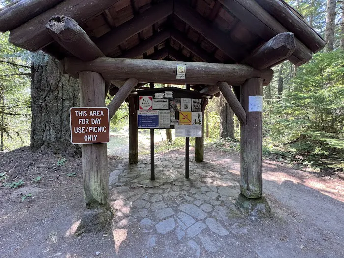 Blue Pool Campground Picture 4