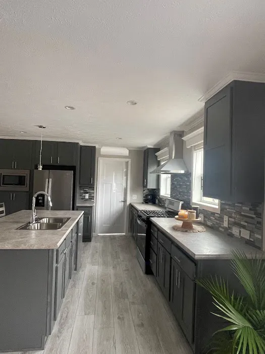 Hunter's Pointe Manufactured Home Community Picture 6