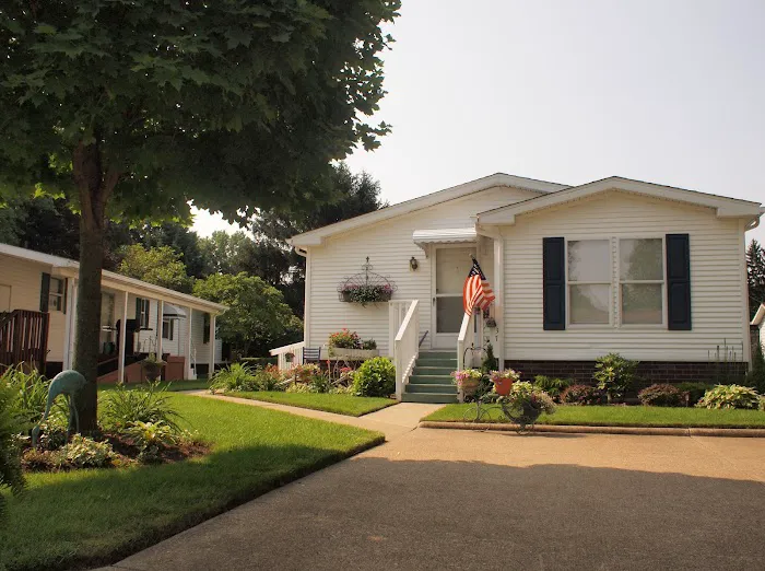 Navarre Village Homes Picture 3