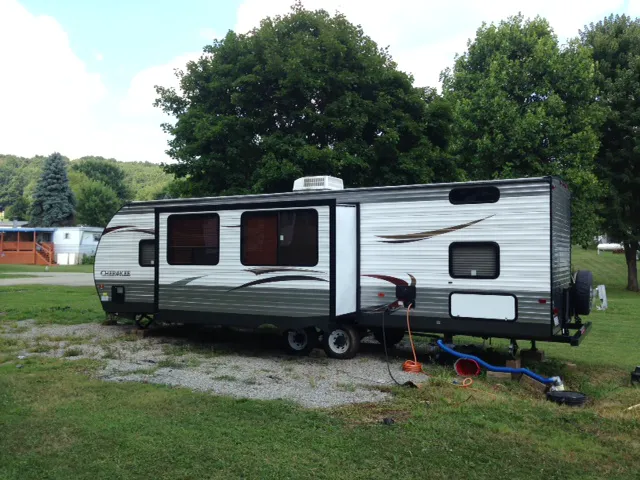 Jefferson Estates Picture 2