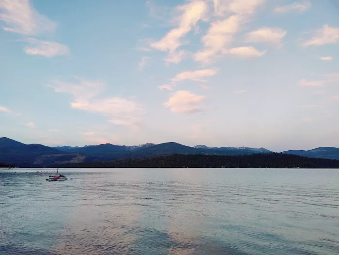 Reeder Bay Campground Picture 6