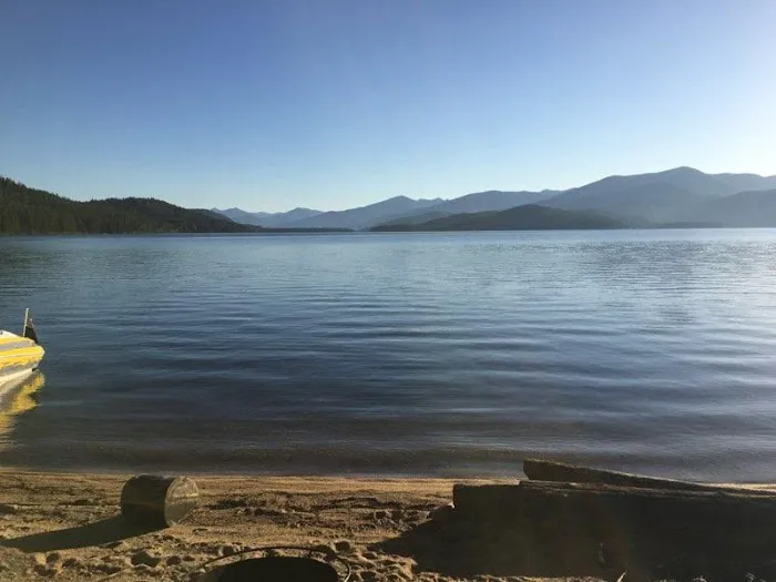 North Cove Campground Picture 1