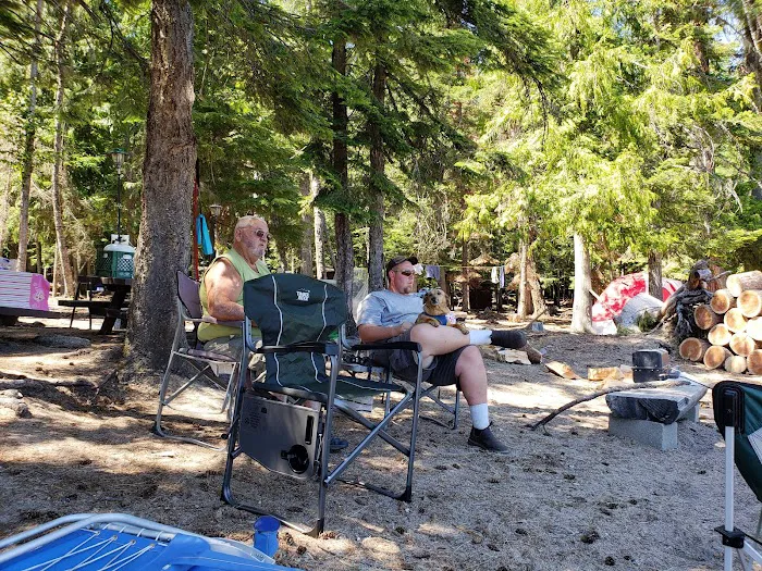 Three Pines Campground Picture 10
